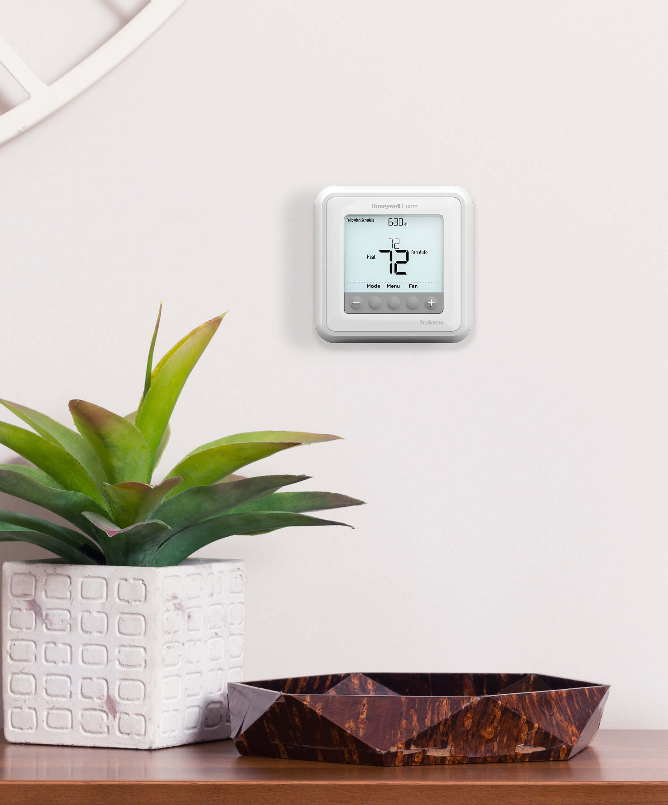 Resideo T4 Pro TH4110U2005/U Programmable Thermostat, 7 Day, 5-1-1 Day, 5-2 Day Or Non-Programmable Programmability, 1 H / 1 C (Conventional Or Heat Pump Without Aux Heat), Auto, Manual, Wall Mount (UWP Mount), Wired / Lead Wires, 20-30 VAC, Dual Powered